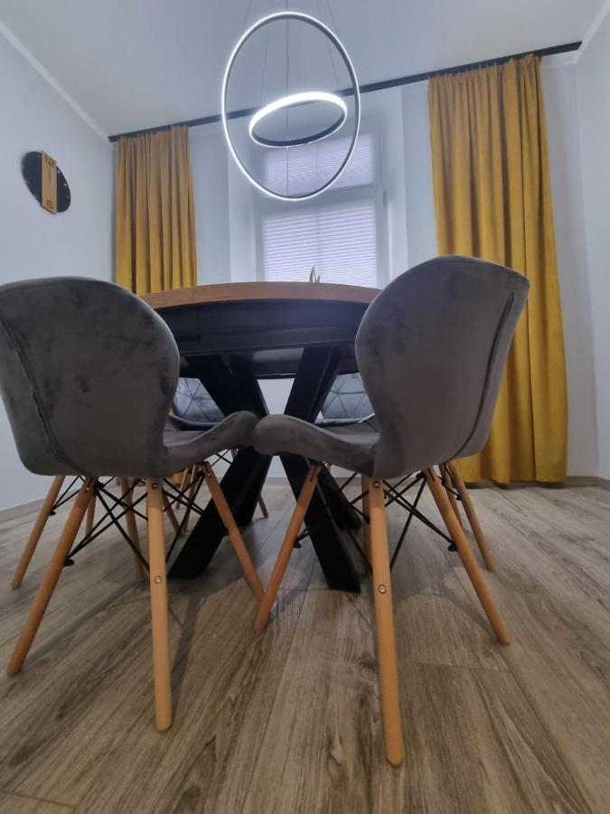 Apartament Lux Lemon Jelenia Góra Extérieur photo