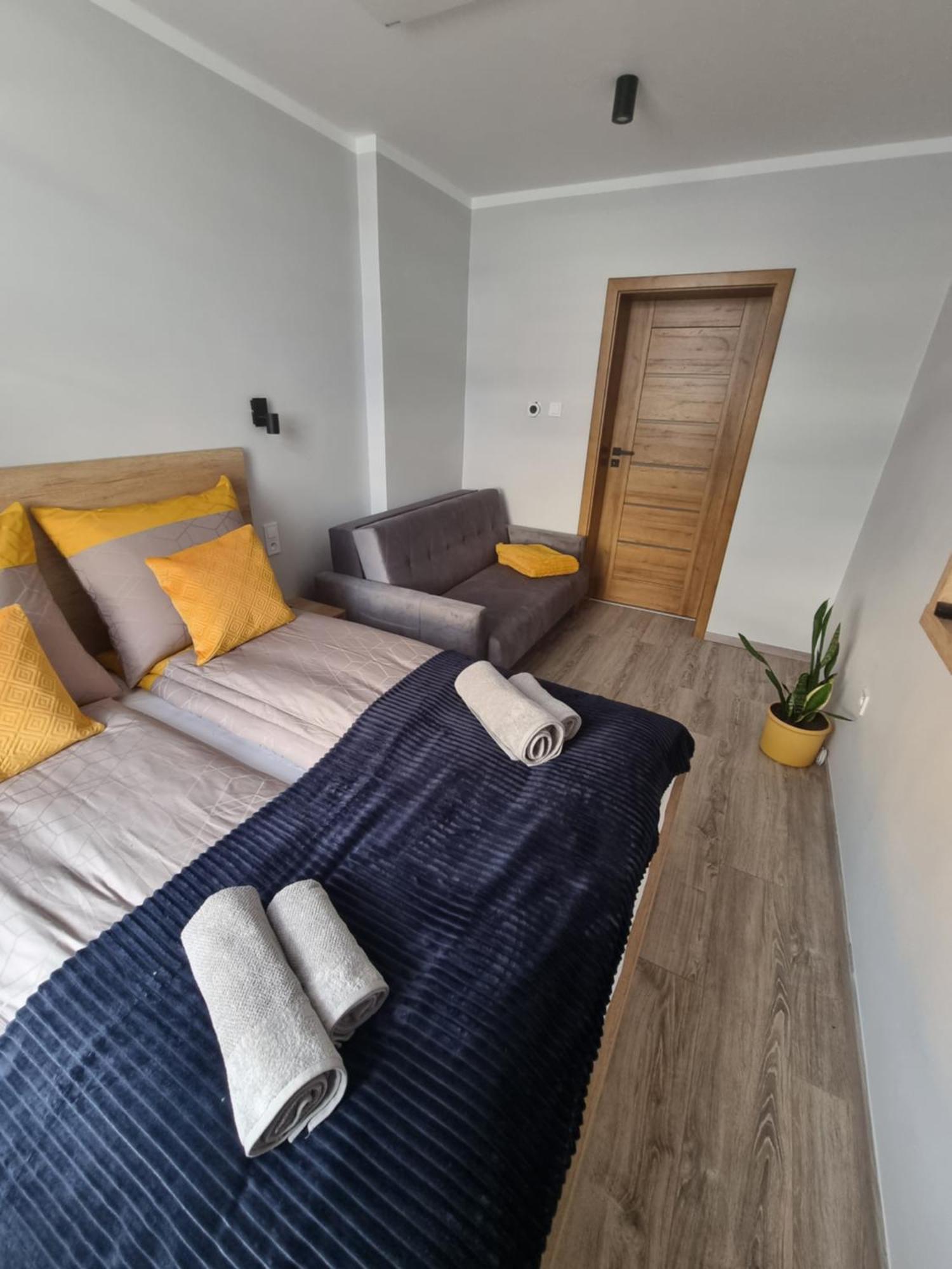 Apartament Lux Lemon Jelenia Góra Extérieur photo